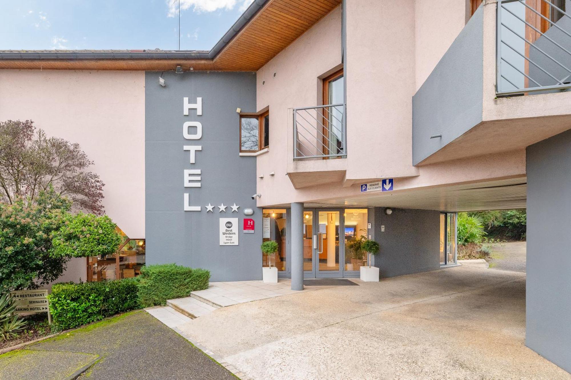 Best Western Bridge Hotel Lyon East Jons Esterno foto